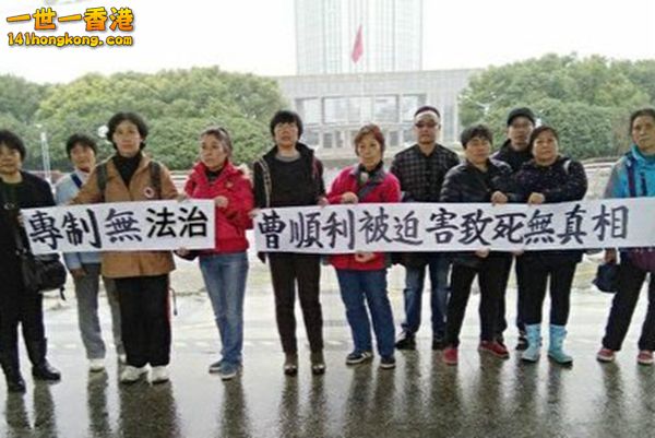 000_CW2IC_700_466_c1-3.jpg