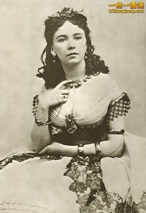 作風大膽的珀爾（Cora Pearl）