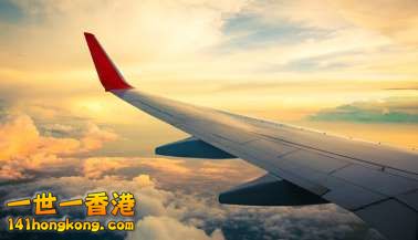 飛機上也能好好睡一覺.jpg