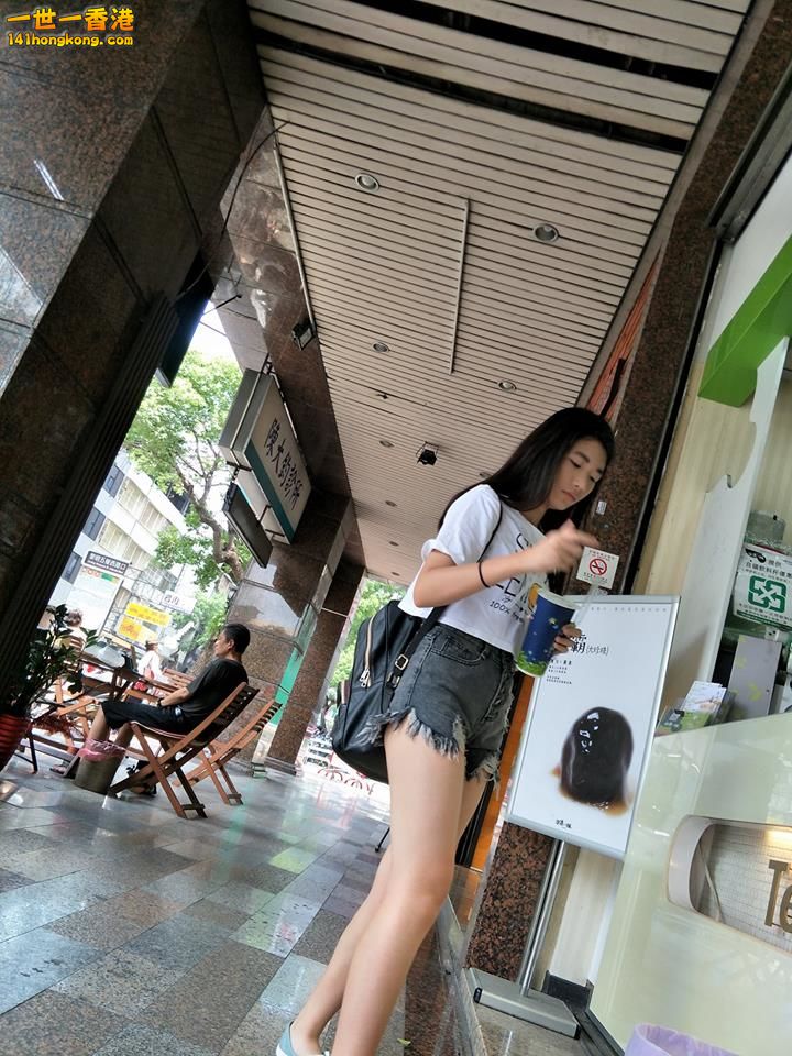 31948505_1893881200622723_6496826368133693440_n (1).jpg