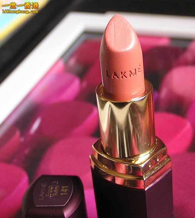 Lakme+Enrich+Satin+Lipstick+No.+141+Review.jpg