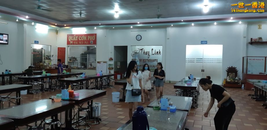 飯堂內之三隻正越妹令我色心大起！