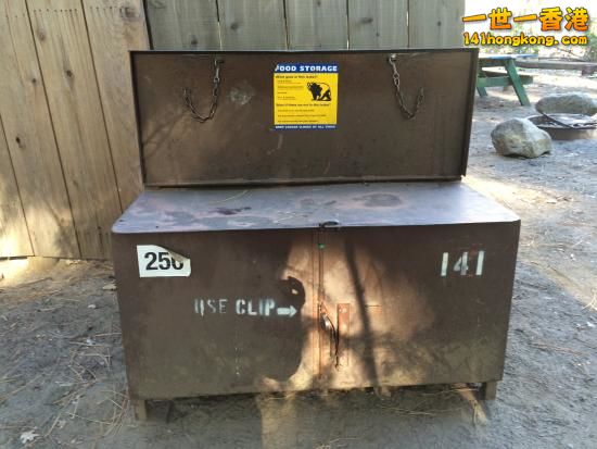 housekeeping-camp.jpg