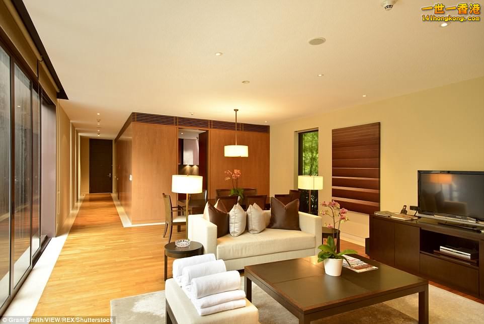 Capella Hotel on Singapore   08.jpg