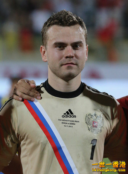 Igor+Akinfeev+Serbia+v+Russia+QYqcHD8yYxTl.jpg