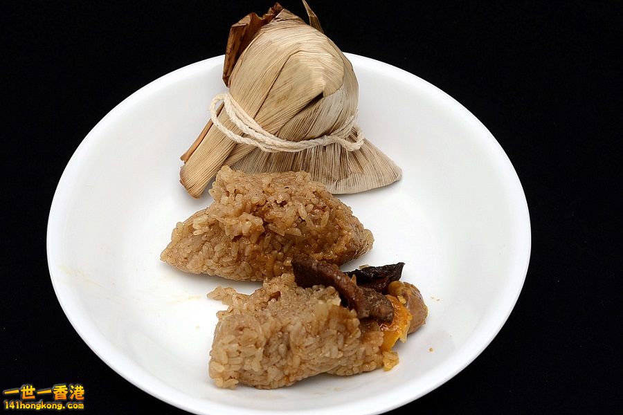 33744962184_c2b6cb49da_b 900.jpg