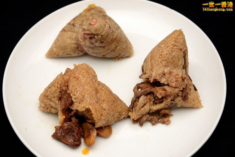 35240436696_f0efa1d0f2_b 900.jpg