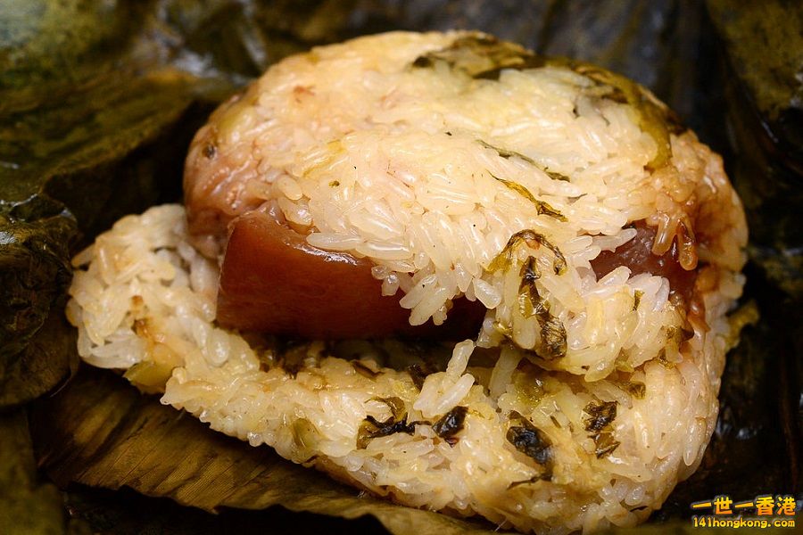 17994897509_e07b6a9b4d_b 900.jpg