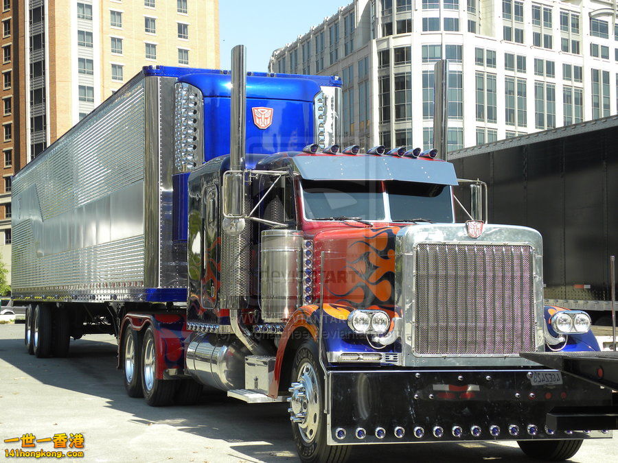 tf3__optimus_prime_w_trailer_by_letohatchee-d30s1sr.jpg