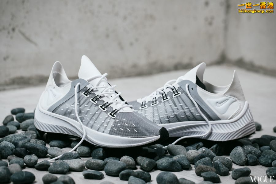 NIKE3.jpg