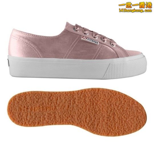 Superga08.jpg