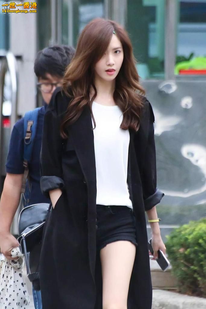 b30cd1a391aec46373ec49a8cf4acbe2--korean-outfits-im-yoona.jpg