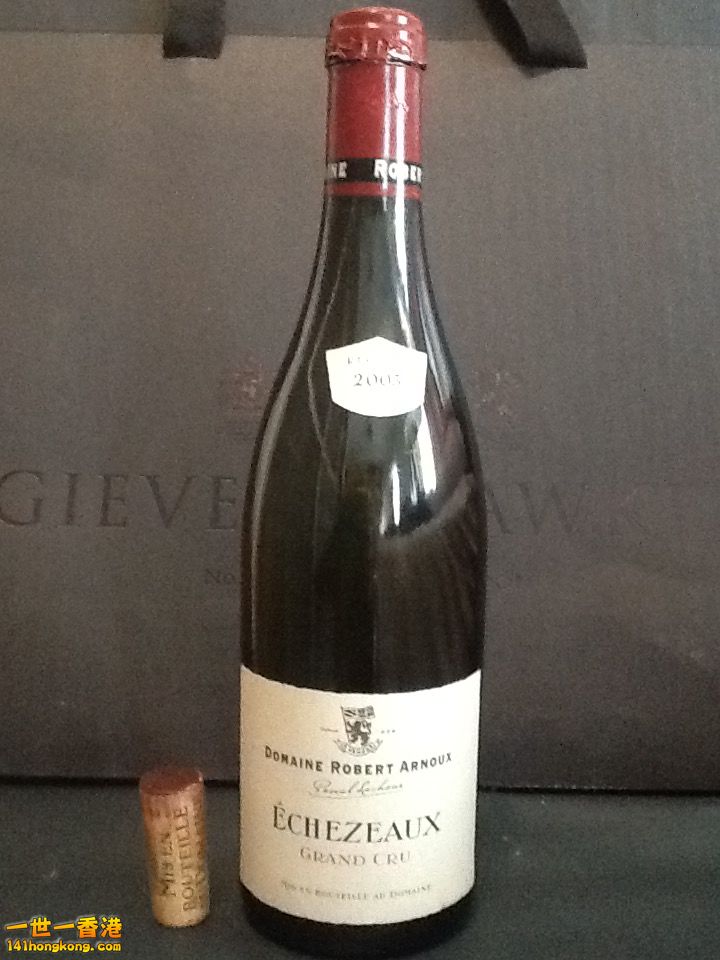 Robert Arnoux Echezeaux 2003 (done).JPG