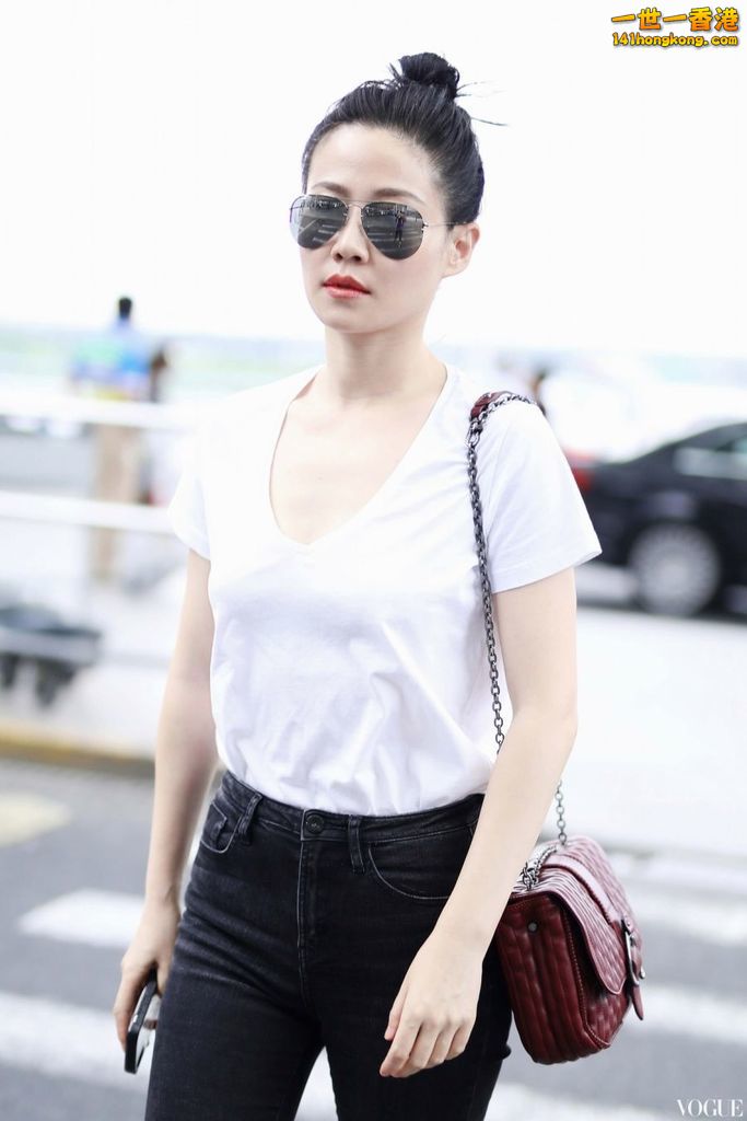 Longchamp03.jpg