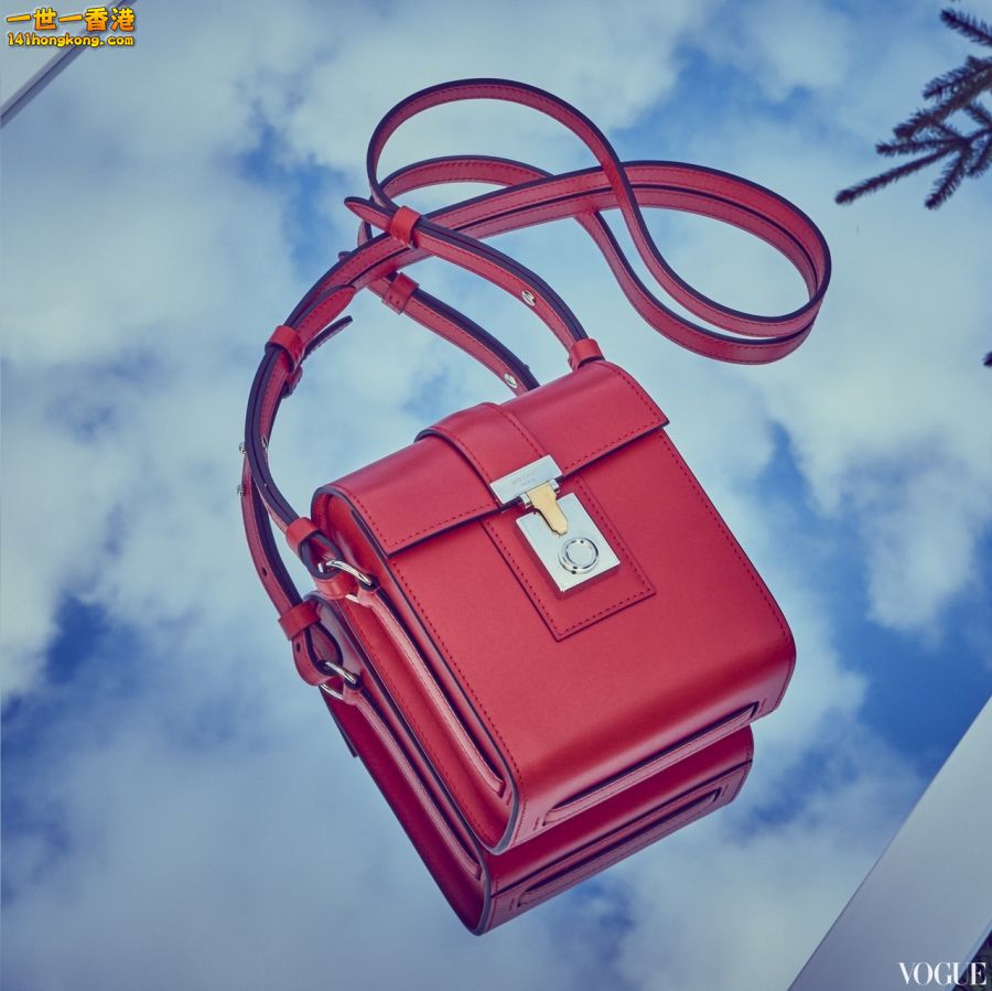 Moynat01.jpg