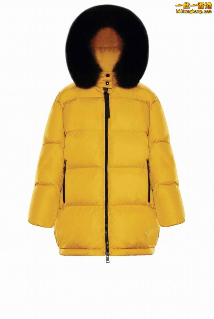 Moncler28.jpg