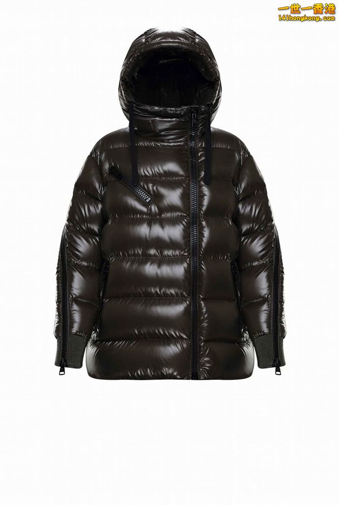 Moncler19.jpg
