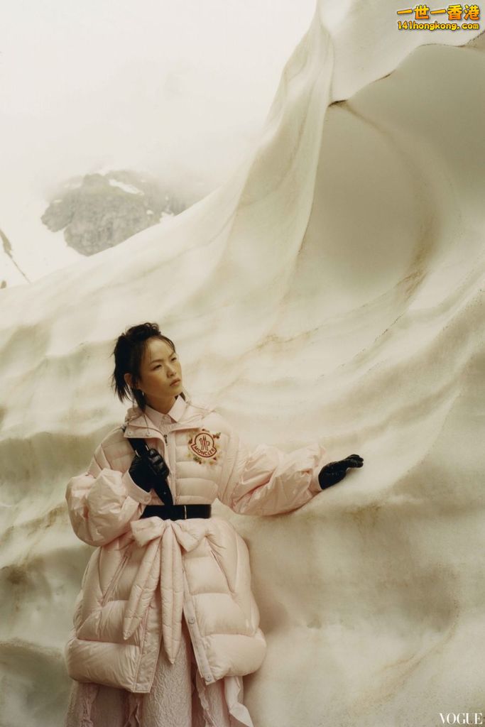 Moncler01.jpg