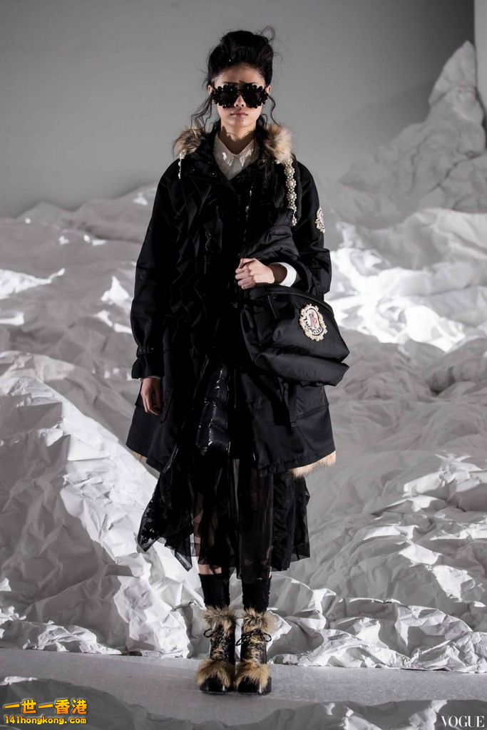 Moncler07.jpg