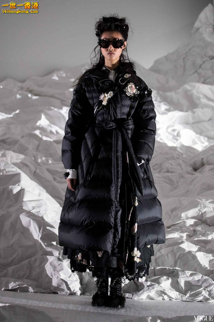 Moncler15.jpg
