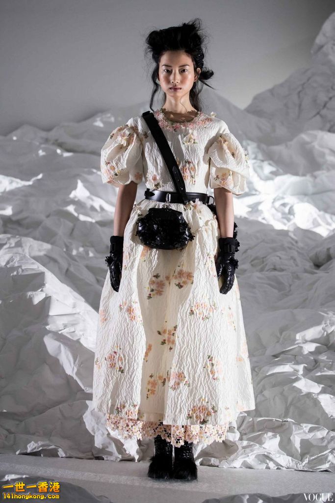 Moncler18.jpg