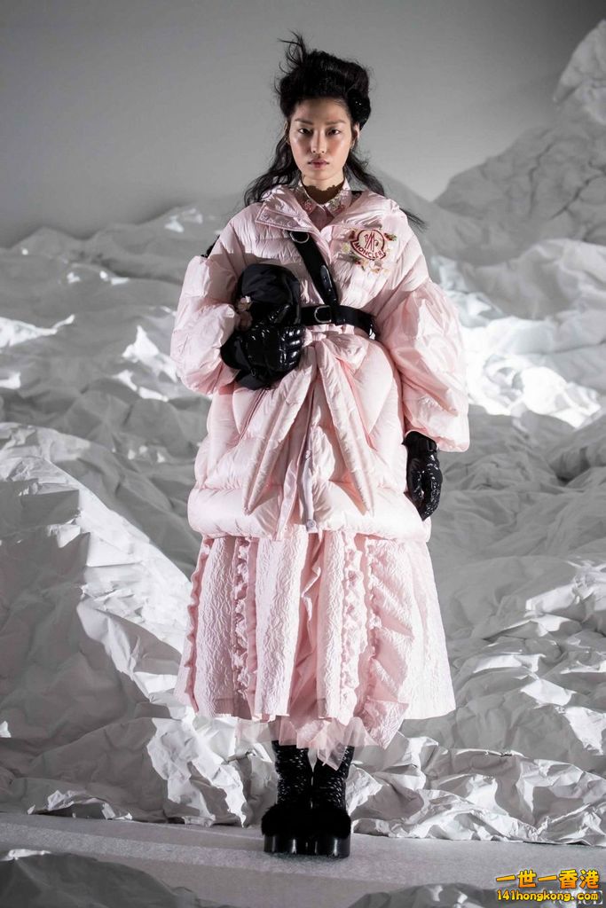 Moncler19.jpg