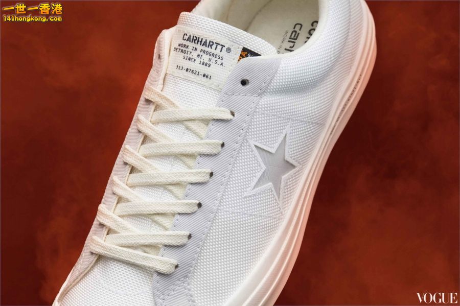 Converse 01.jpg