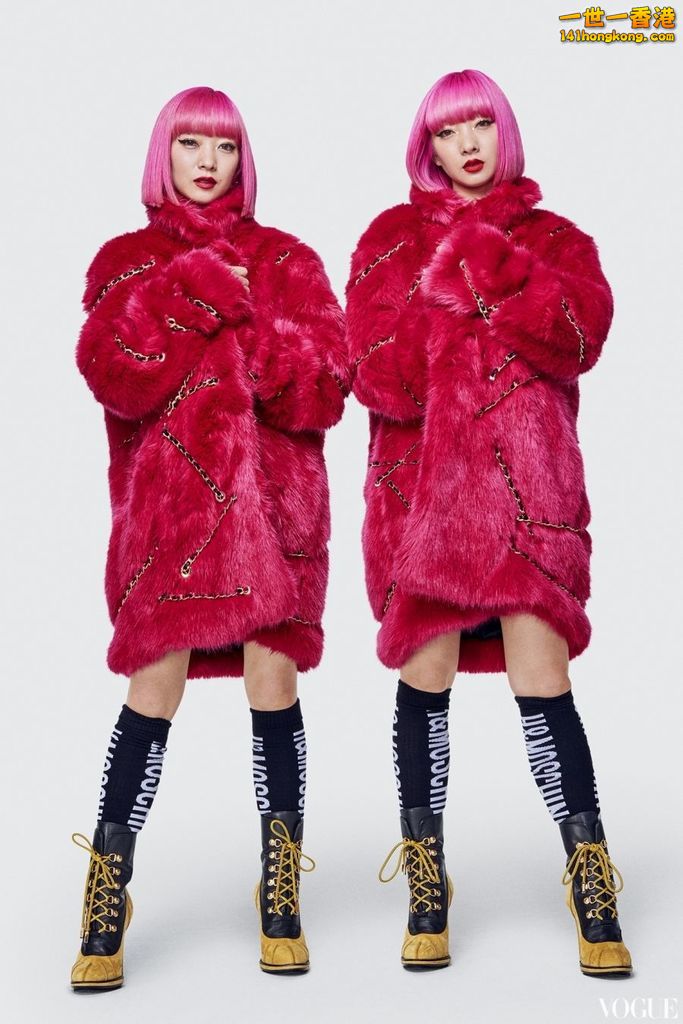Moschino 14.jpg