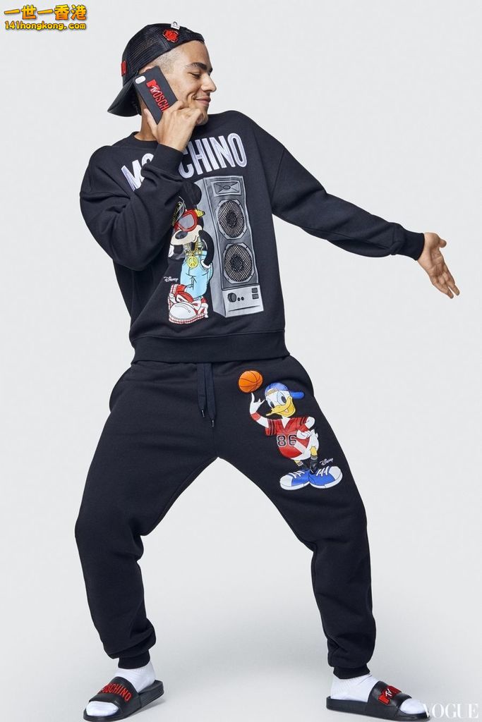 Moschino 19.jpg