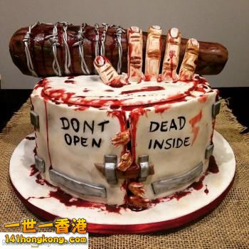 horror-halloween-cakes_624b.png