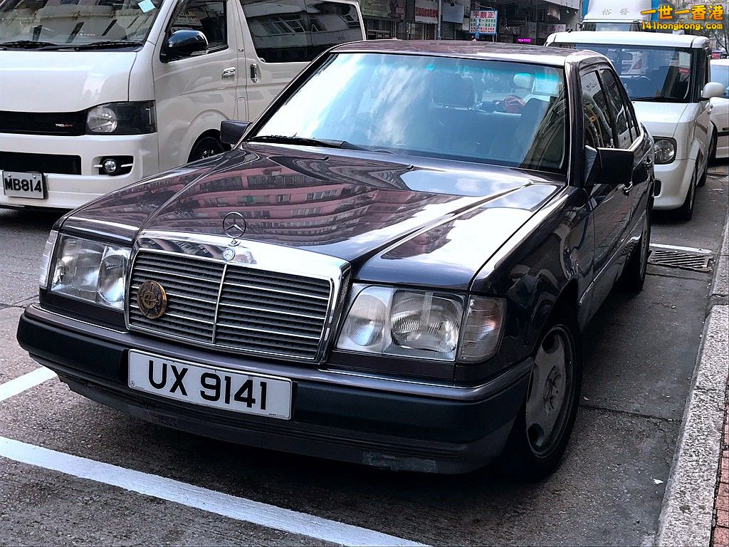 UX9141.JPG