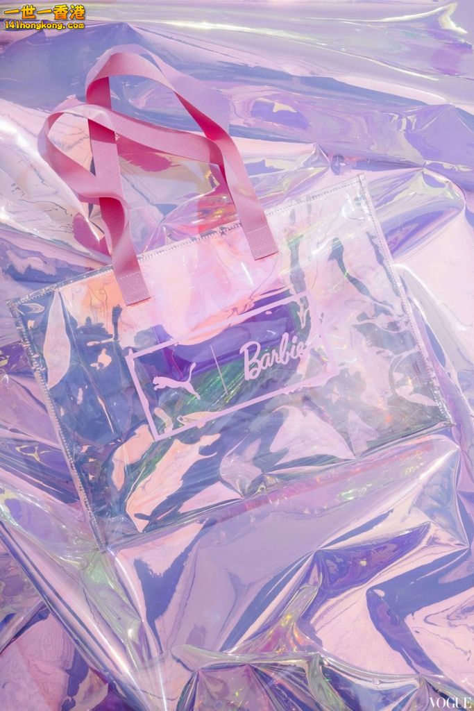 Puma x Barbie06.jpg