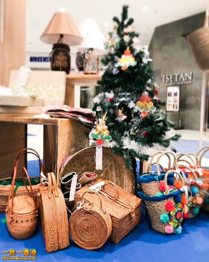 2018 Merry Christmas  -  10.jpg
