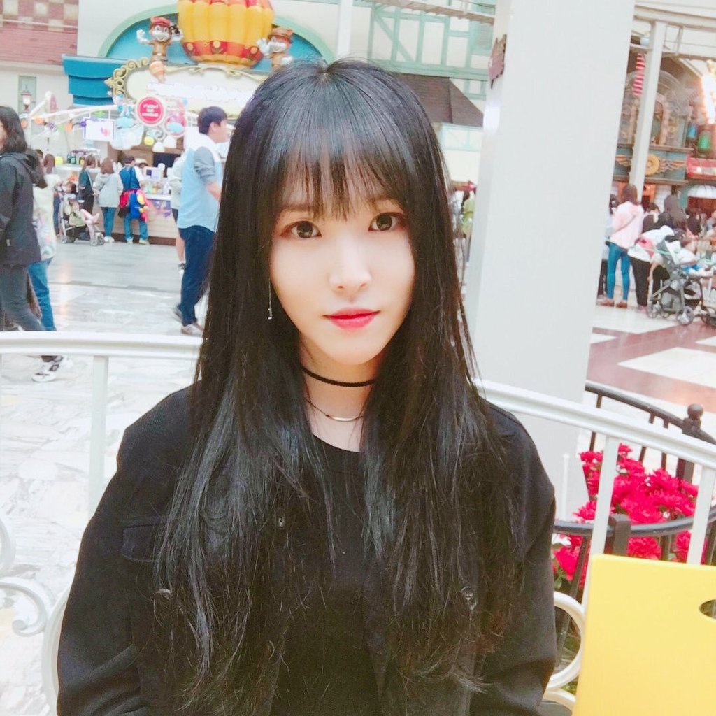 yuju.jpg