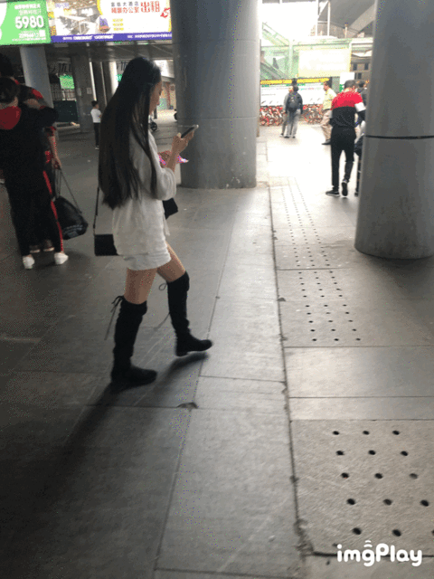 E637DEEC-DA6D-42CD-8A69-365FFC8D335F.gif