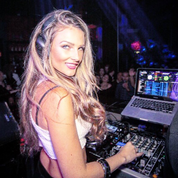 DJ-Bad-Ash-04.jpg