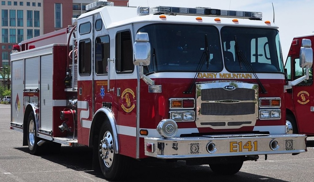 daisy mount. fire truck.jpg