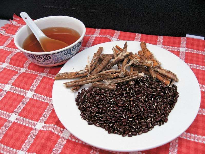 11. 土茯苓蓮藕湯.jpg
