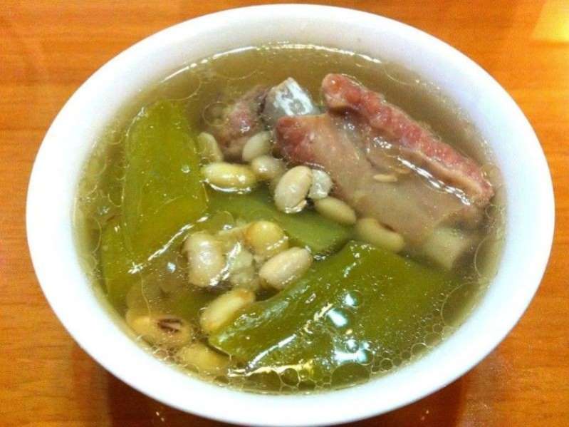 15. 苦瓜黃豆排骨湯.jpg
