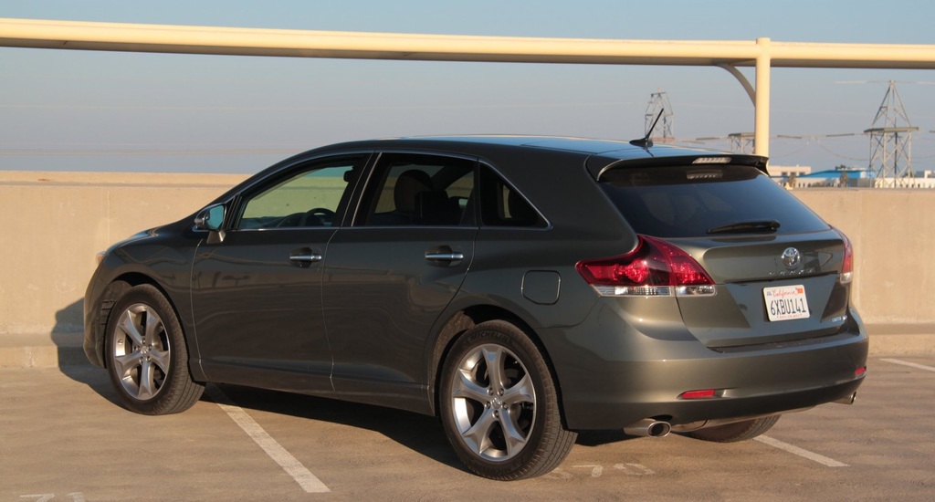 2013-Toyota-Venza-Limited-006.jpg