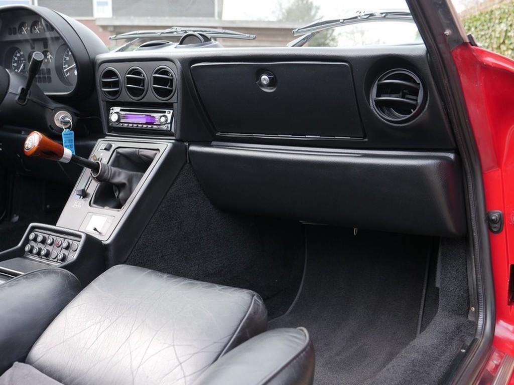 Alfa Romeo 2.000 Spider del 1992 009.jpg