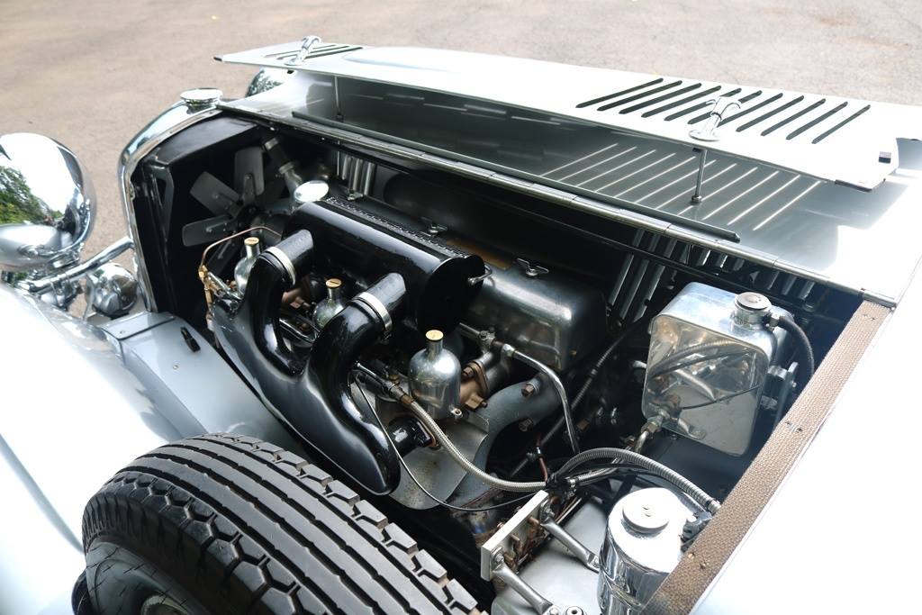 Alvis Speed Twenty Five del 1940 006.jpg