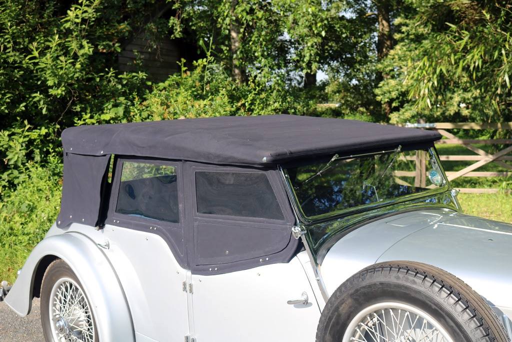 Alvis Speed Twenty Five del 1940 011.jpg