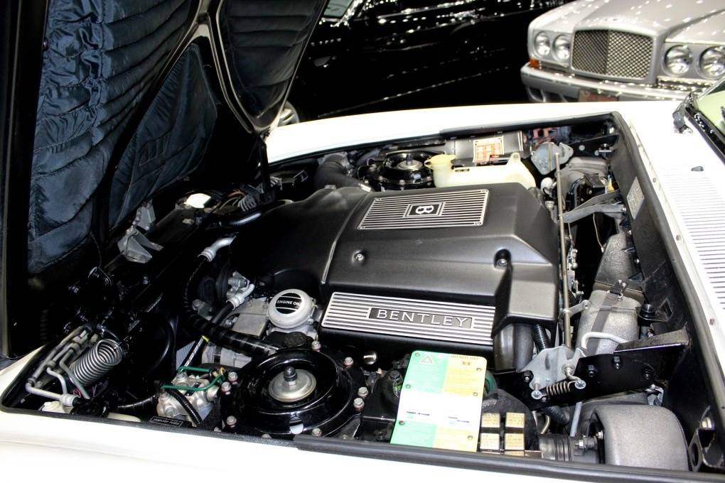 Bentley Continental del 1994 02.jpg