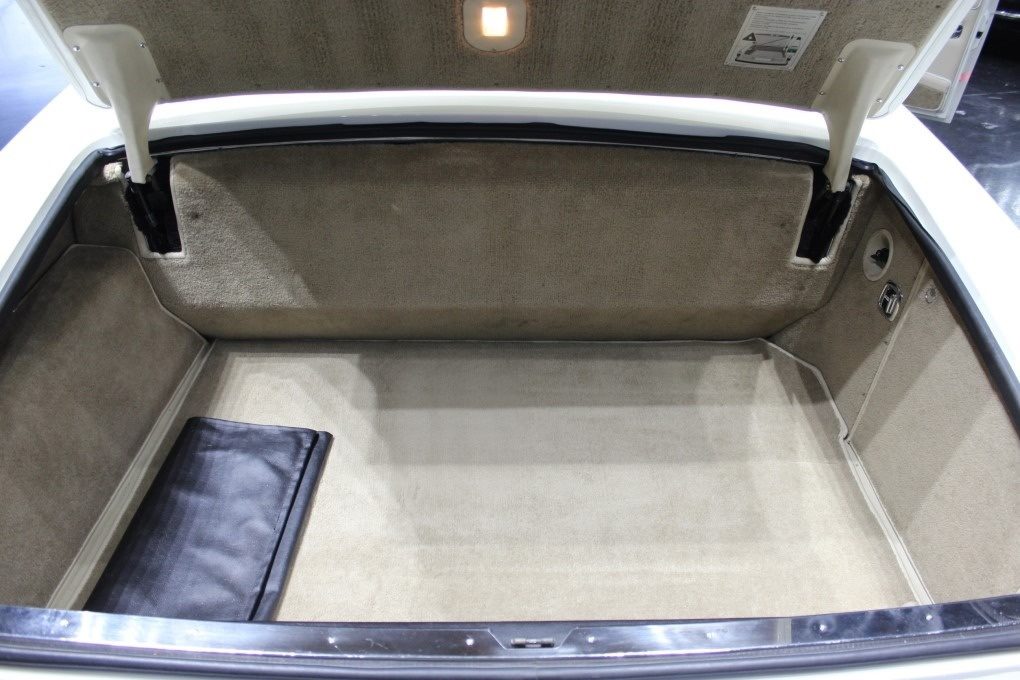 Bentley Continental del 1994 14.jpg