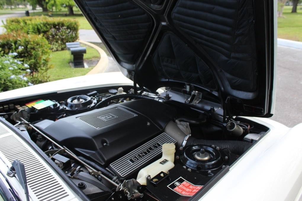 Bentley Continental del 1994 20.jpg