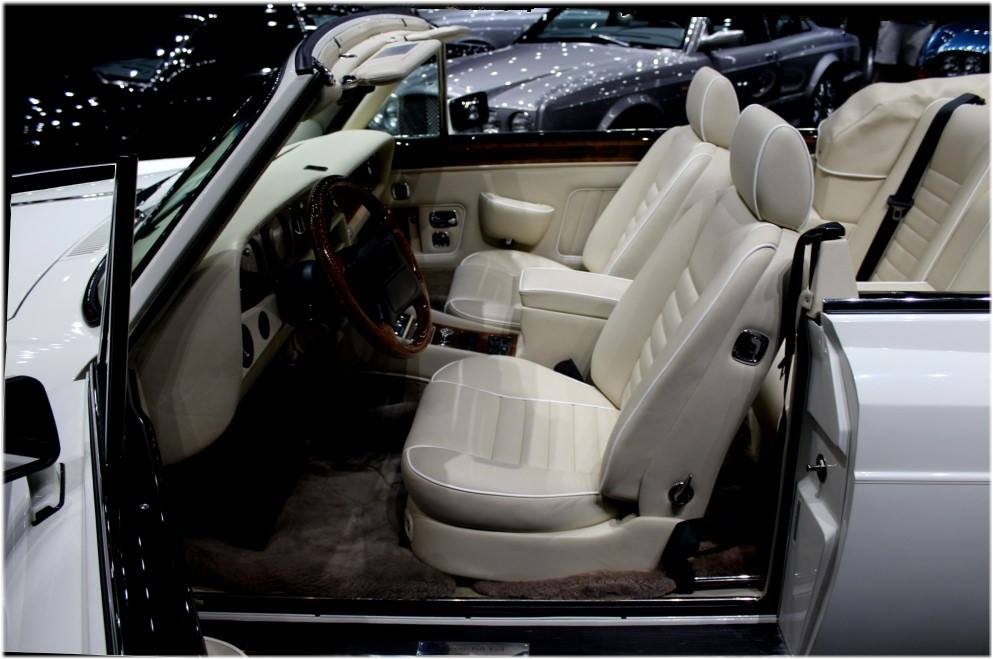 Bentley Continental del 1994 21.jpg