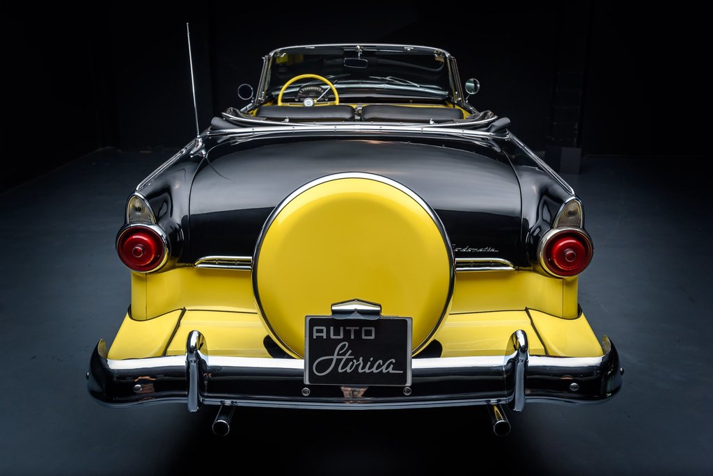 Ford Farline - Sunliner Convertible del 1955 007.jpg