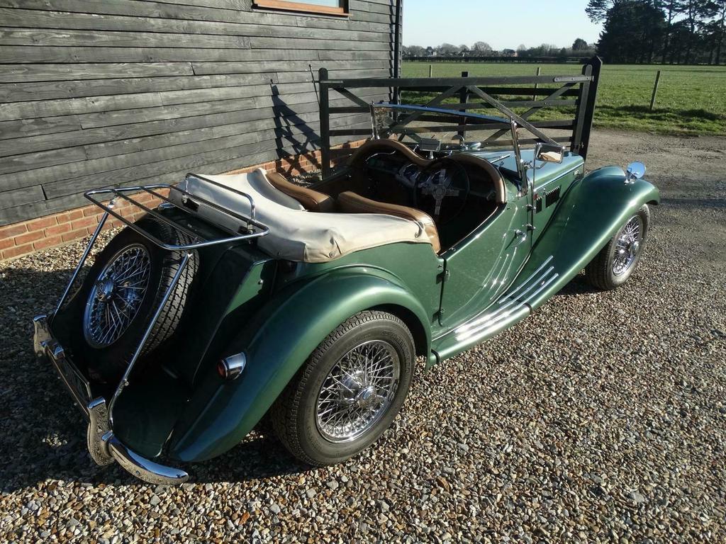 MG TF 1500 MANUAL 5 SPEED UPGRADED 1954 05.jpg