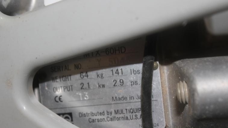 BQ9498H.JPG